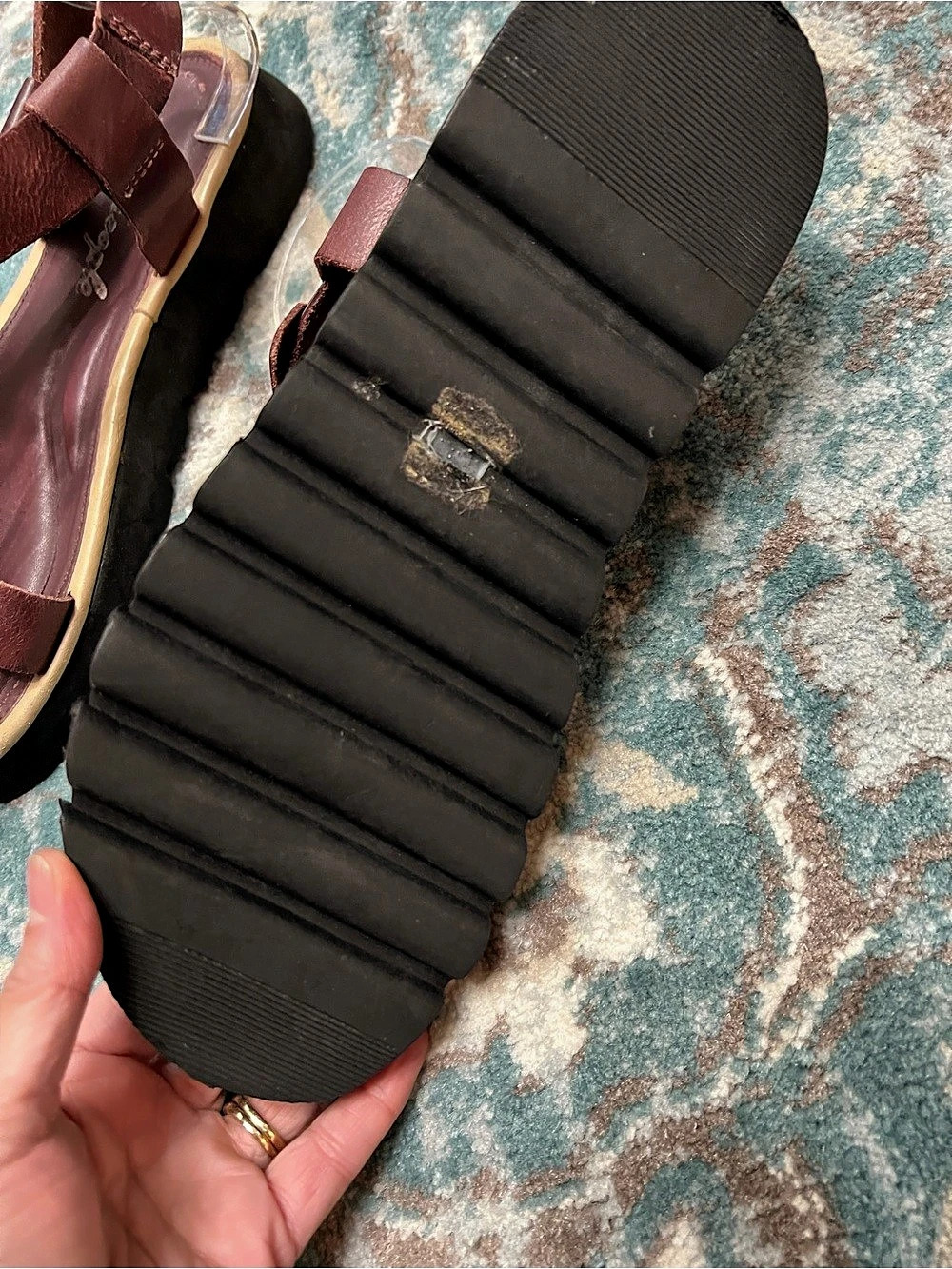 Free people Burgandy strappy sandals. - Picture 7 of 7